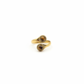 Bague fond blanc studio