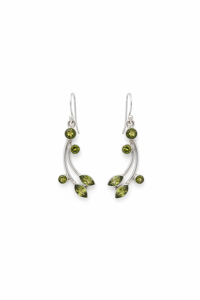 Boucles d'oreilles péridot argent - photo vitrine fond blanc