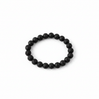 Bracelet perles noires lave fond blanc studio