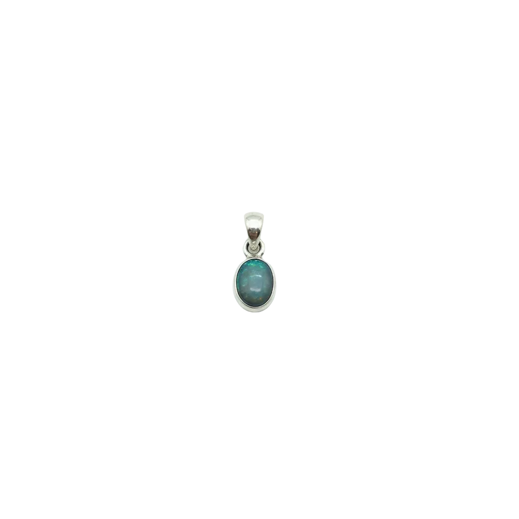 Pendentif opale fond blanc naturel